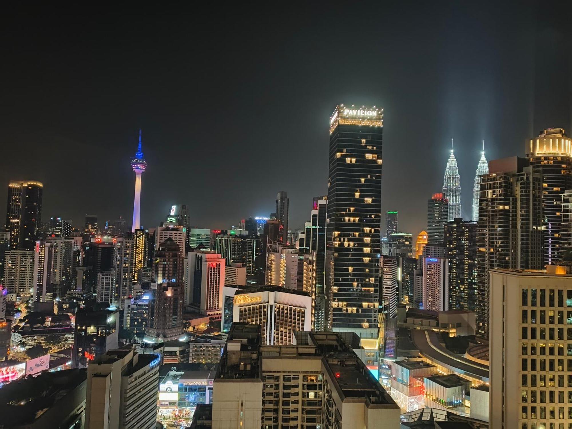 Lucentia Suites Klcc By City View Kuala Lumpur Exterior photo