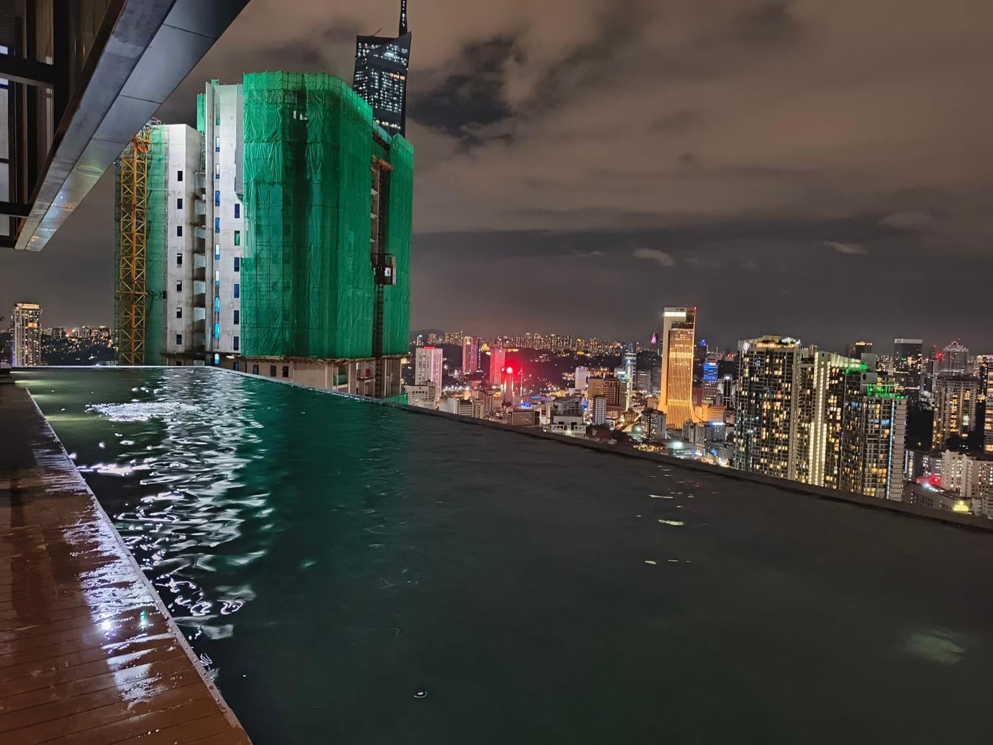 Lucentia Suites Klcc By City View Kuala Lumpur Exterior photo